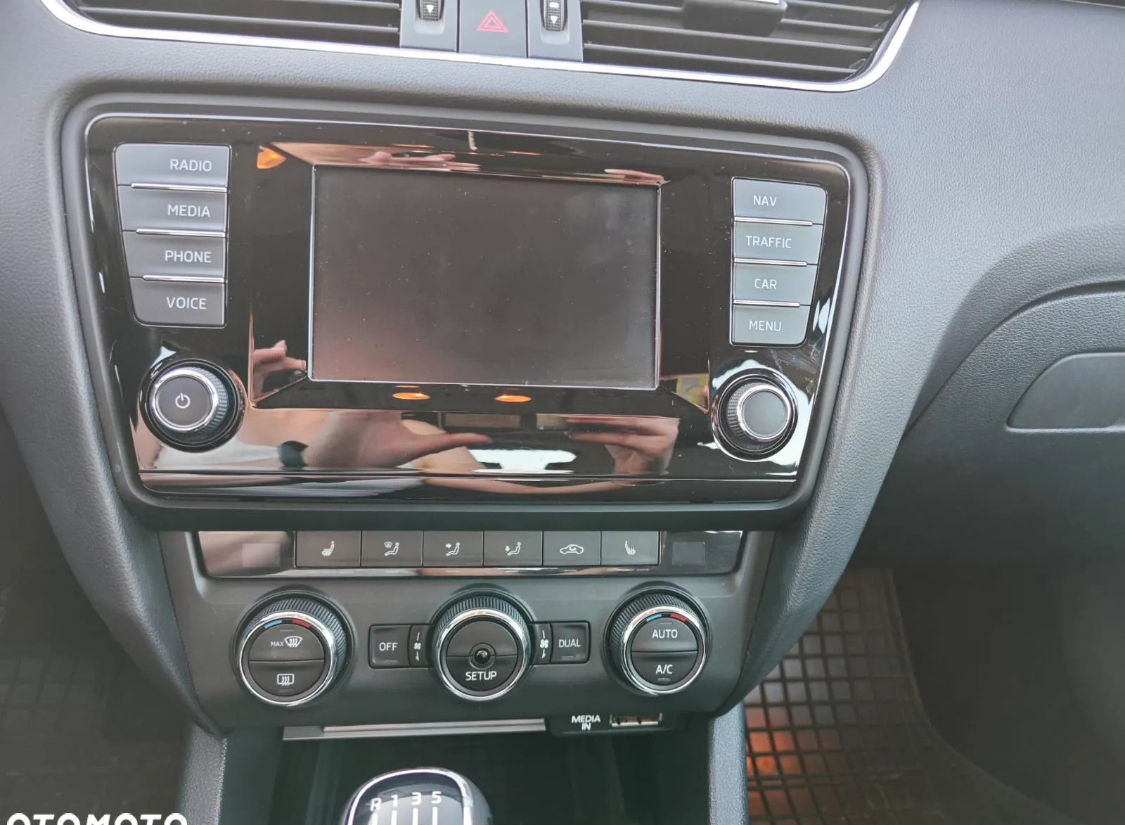 Skoda Octavia cena 53250 przebieg: 250115, rok produkcji 2014 z Głubczyce małe 326